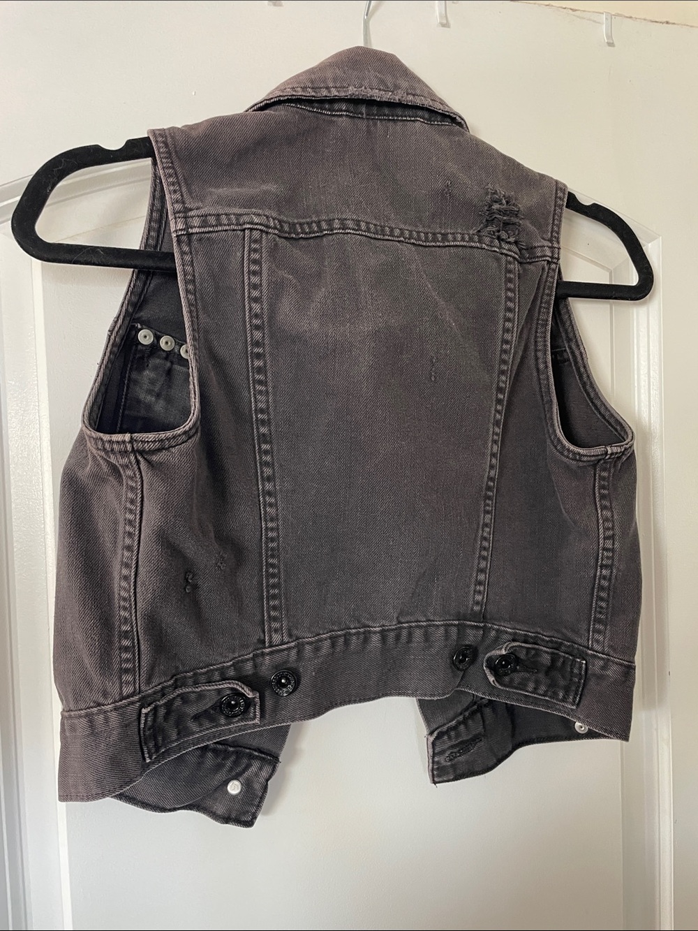 Levi's Washed Charcoal Denim Vest with Stud Details - Picture 6 of 6